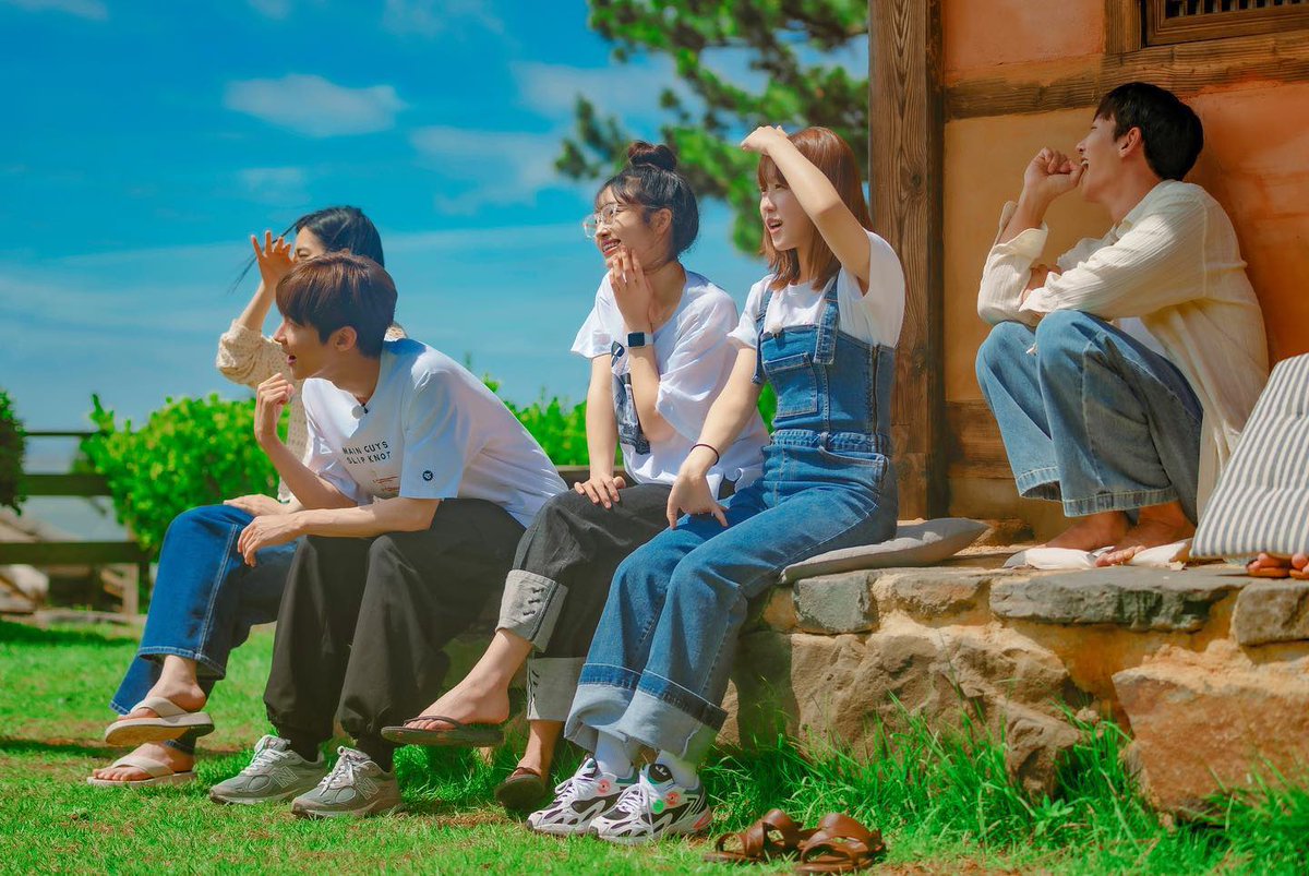 #TheSoundofMagic 
#JiChangWook
#YouthMT 
🦋･ ｡
☆∴｡　*
　･ﾟ*｡🍃･
　　･✨ *ﾟ｡ *
　 ･ ﾟ*｡･ﾟ★🦋｡
　💛. *ﾟ☆ﾟ･｡°*. ﾟ
*. ｡🍃·*･｡ ﾟ*🪴
　　　ﾟ *.｡☆｡★　･
　　*🦋☆ ｡･ﾟ*.｡🍃∴｡
　　　 *　★ ﾟ･｡ * ｡🤍
　　　　･　º☆ ｡ 🪵* ★ ｡