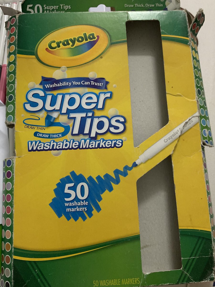 garareennt's tweet photo. #ส่งต่อ 💕สีcrayola เหลือ 46 สี ใช้ได้ทุกสีนหมึกยังเข้ม ❗️
กล่องขาดหนักมากรับกล่องก็ได้ไม่รับก็ได้250฿ (มือ1 600+) 
✨เทปการ์ตูนเหลือเยอะไมเคยใช้
2อัน 60 รวมส่ง
ราคารวมส่งเคอรี่เเล้ว❗️❗️ 
#ส่งต่อเครื่องเขียน #ส่งต่อมือสอง #เครื่องเขียนมือสอง #ส่งต่อcrayola #crayola #ส่งต่อมือ2 https://t.co/gP9z08bsrE