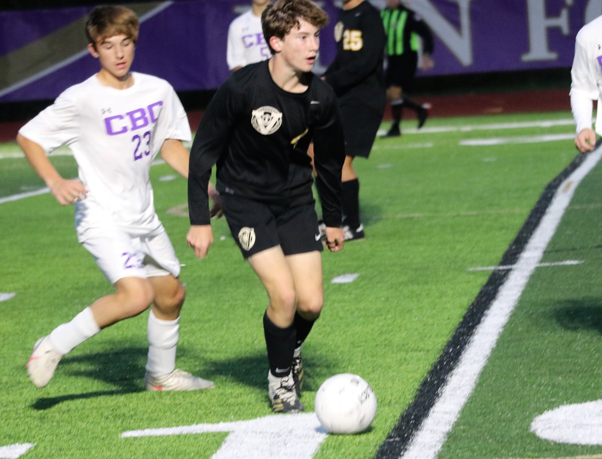 hingle_vhs's tweet photo. Congrats to JV @Vianney_Soccer team with its 4-0 win. Goals were scored by Luke W., Carter, Andrew, and Xander.  Shutout was recorded by Ryker https://t.co/rHaAbVQOuJ
