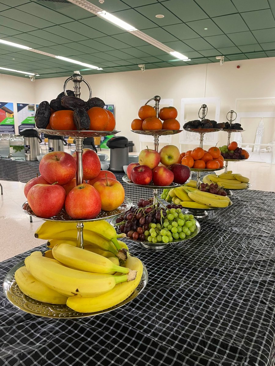 VisitBelfastOrg's tweet photo. At today's event we passed on our pastries 🥐 and instead opted for whole fruit and a donation to @pk_belfast 🍎🍌🍇 Thank you @YallaaNI #ChangingtheMenu https://t.co/TGZI1SS4a4