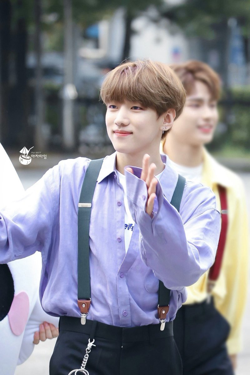 190802 뮤직뱅크 출근 HQ
시맨틱 에러 더 무비 개봉 특별히 올림 
우연히 같은 날에 찍었던 서함님과 재찬님 
두 분의 인연이 앞으로도 계속 이어가도록 하세용
시맨틱 에러 더 무비가 개봉을 진심으로  축하드립니다🫶🏻
 #시맨틱에러 #재찬 #JAECHAN #서함 #SEOHAM