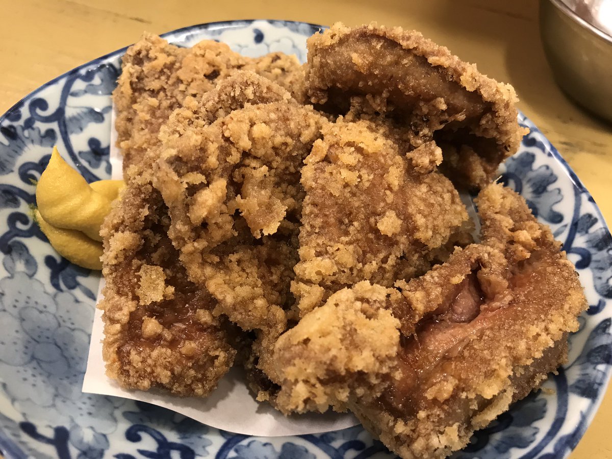 サワー飲みながらのレバーとホルモンはサイコー♪('ε` ) 