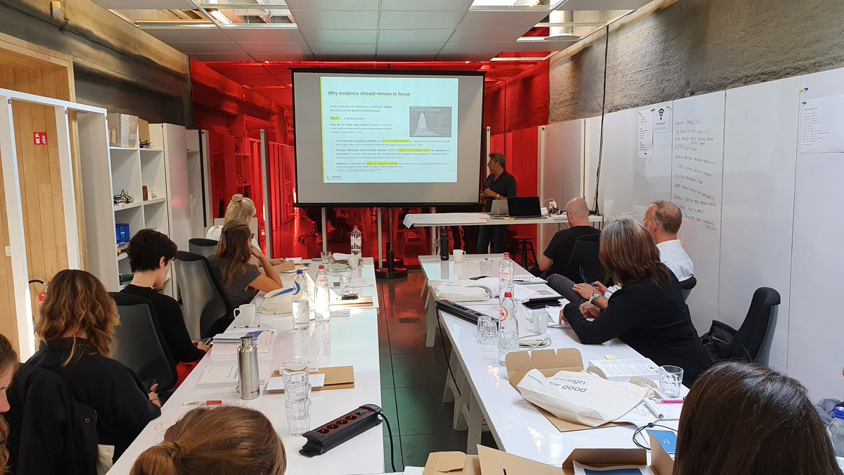 2pk_koen's tweet photo. Peter Desmedt (flemish government) now giving a talk on the use of numbers and evidence in times of crisis. 
#systemicdesign #namahn #summercamp https://t.co/AeGacLJAx1