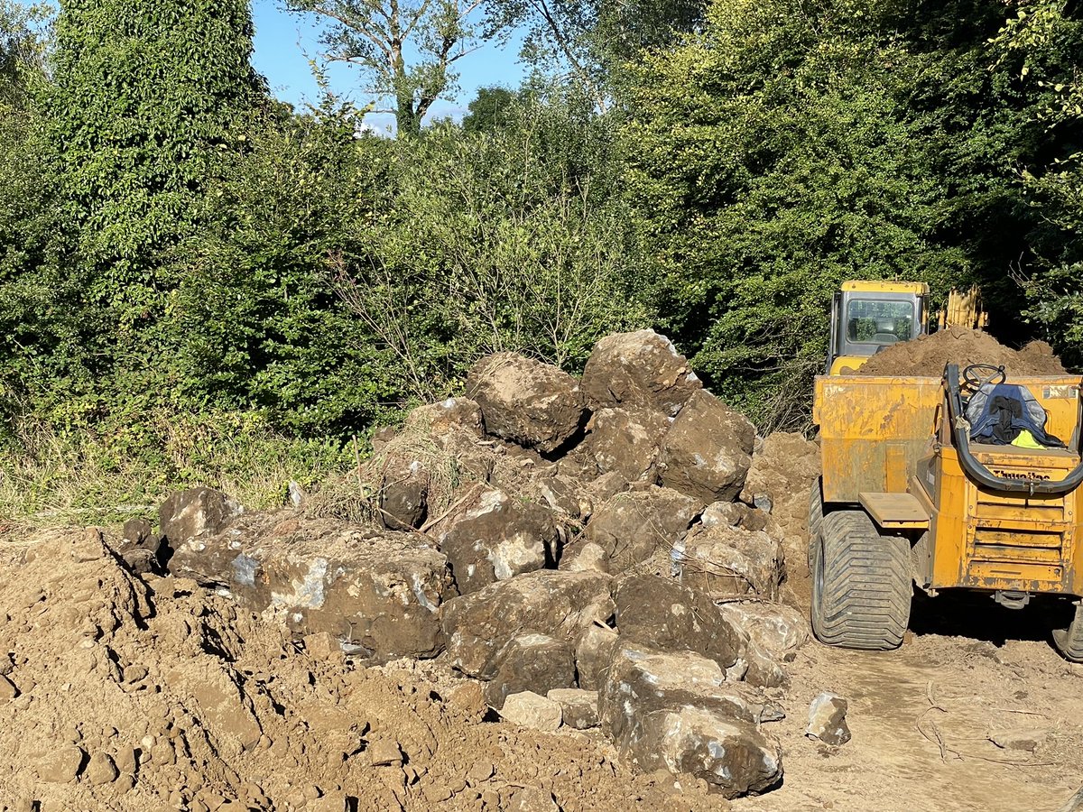 New 3rd green complex taking shape Castlerea GC 
<a href="/BrianDarcy14/">Brian Darcy</a> <a href="/DARGolf_/">DARGolf Construction</a> 
Brian and Elvis working on their quarrying

ROCK ON 😳😳