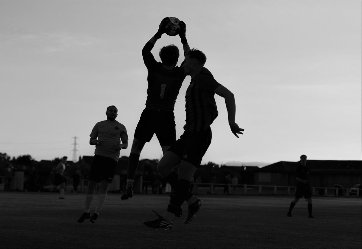Mike (@codfy7) on Twitter photo <a href="/PoultonFC/">Poulton FC</a> Last of the dusk fixtures for another year... <a href="/PoultonFC/">Poulton FC</a> Last of the dusk fixtures for another year...