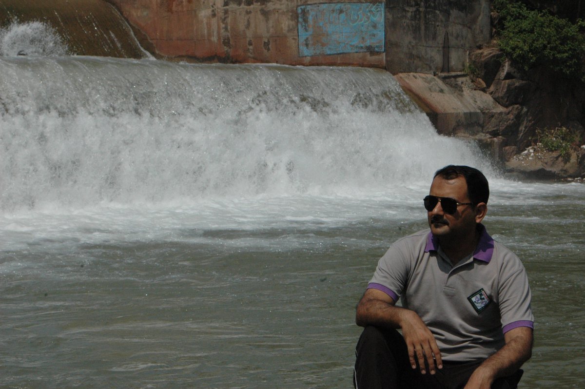 abbassindhi's tweet photo. At Angoori Dam, Islamabad https://t.co/CzuWGEO51j