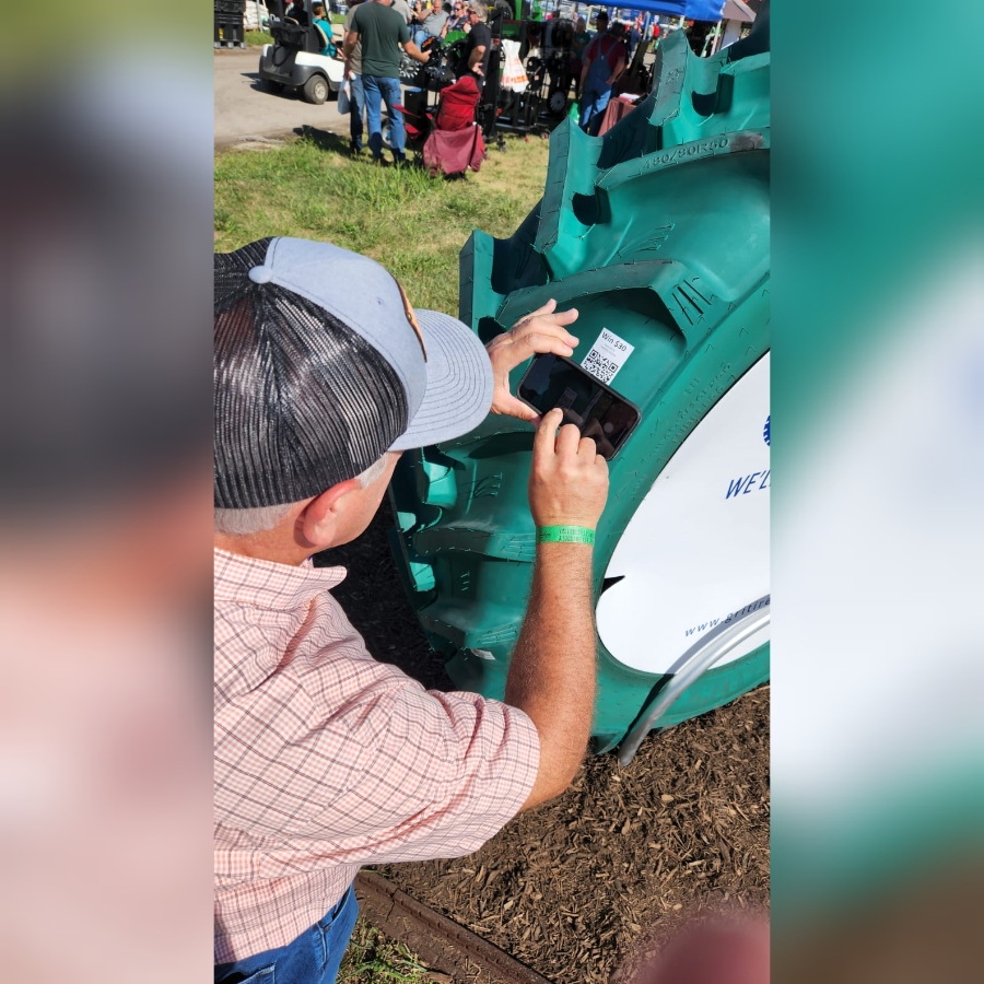 GRI_Tires's tweet photo. Day 1 Highlights of Farm Progress Show.
#GRITires #FarmProgressShow #fps2022 #GrowforGenerations #sustainability #agro #USA #farmers #tractortires #farming #agricultureworldwide https://t.co/t1qvNeVmms
