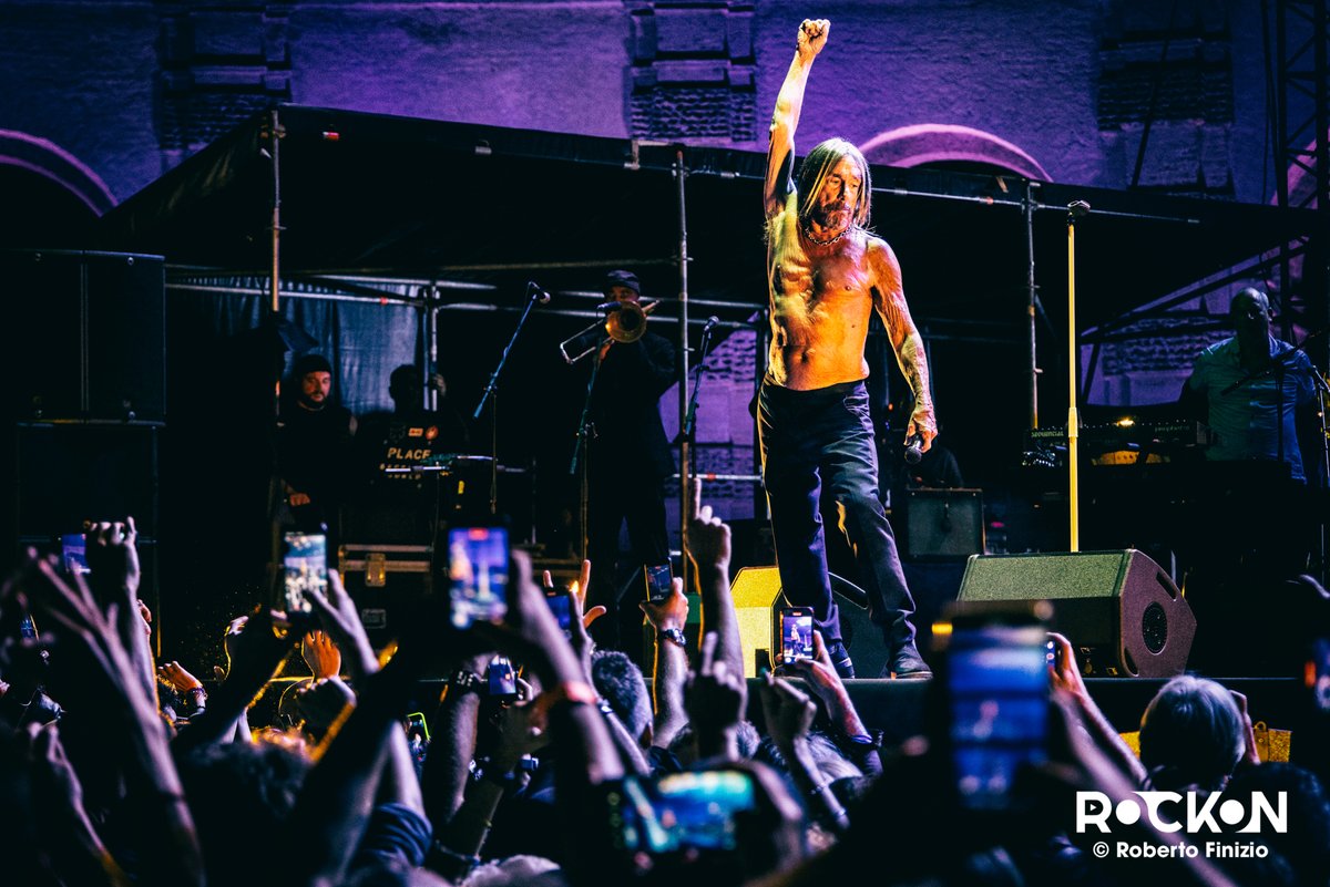 rockonitalia's tweet photo. Iggy Pop / Mantova 2022 #iggypop #mantova https://t.co/8EgQnw5h2T