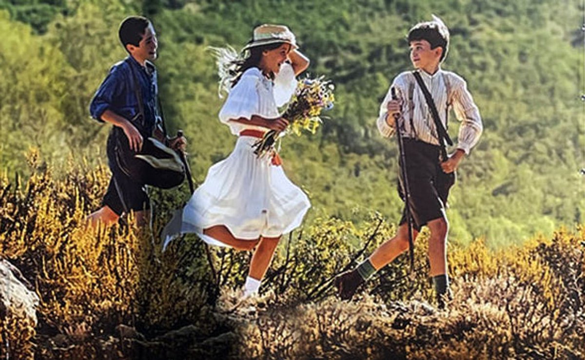 Cinedirectors's tweet photo. #letempsdessecrets : replonger dans l'enfance ou dans l'oeuvre de #Pagnol ?
https://t.co/0e4ylcNhr2 https://t.co/T7FHNVF2jj