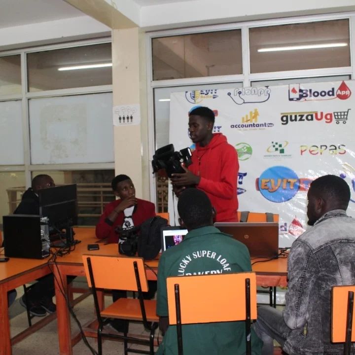 EYIT_TV's tweet image. @eyit_ug : The Media Academy is on going and students have been able to acquire hands on camera skills, graphics designing, video editing, Video &amp;amp; Audio Production

#eyit #eyittv #youthtraining
#youthprogram #youthskills #mediaskills #The21stCenturyMediaSkills