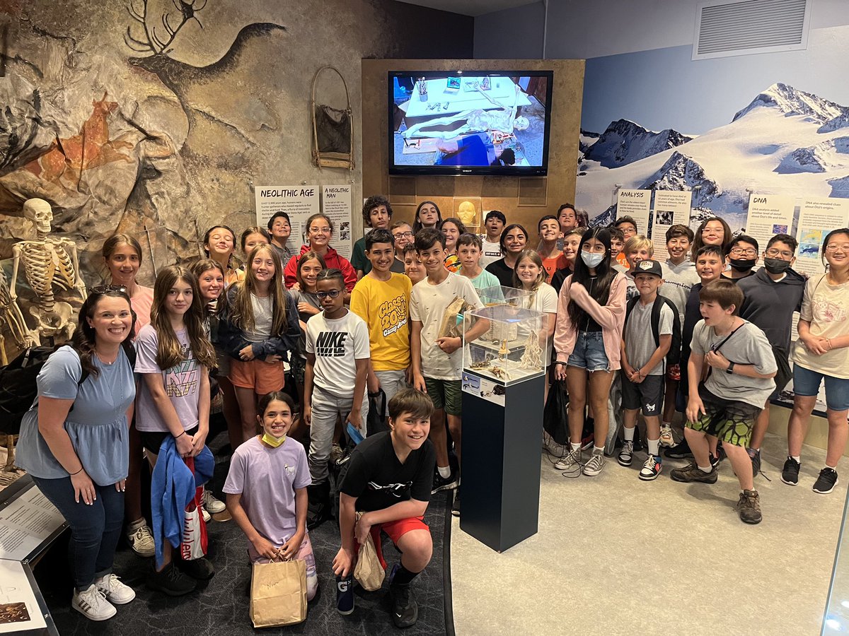 MsMaraKarfinkel's tweet photo. Looking forward to another GREAT school year of WINGS in the North Merrick School District ...
#SoarWithWINGS
@NMerrickSchools @HDFPride @OldMillPride @CampAvePride @NMerrickEdTech @NMLibraryMedia https://t.co/jP1mhkOhs4