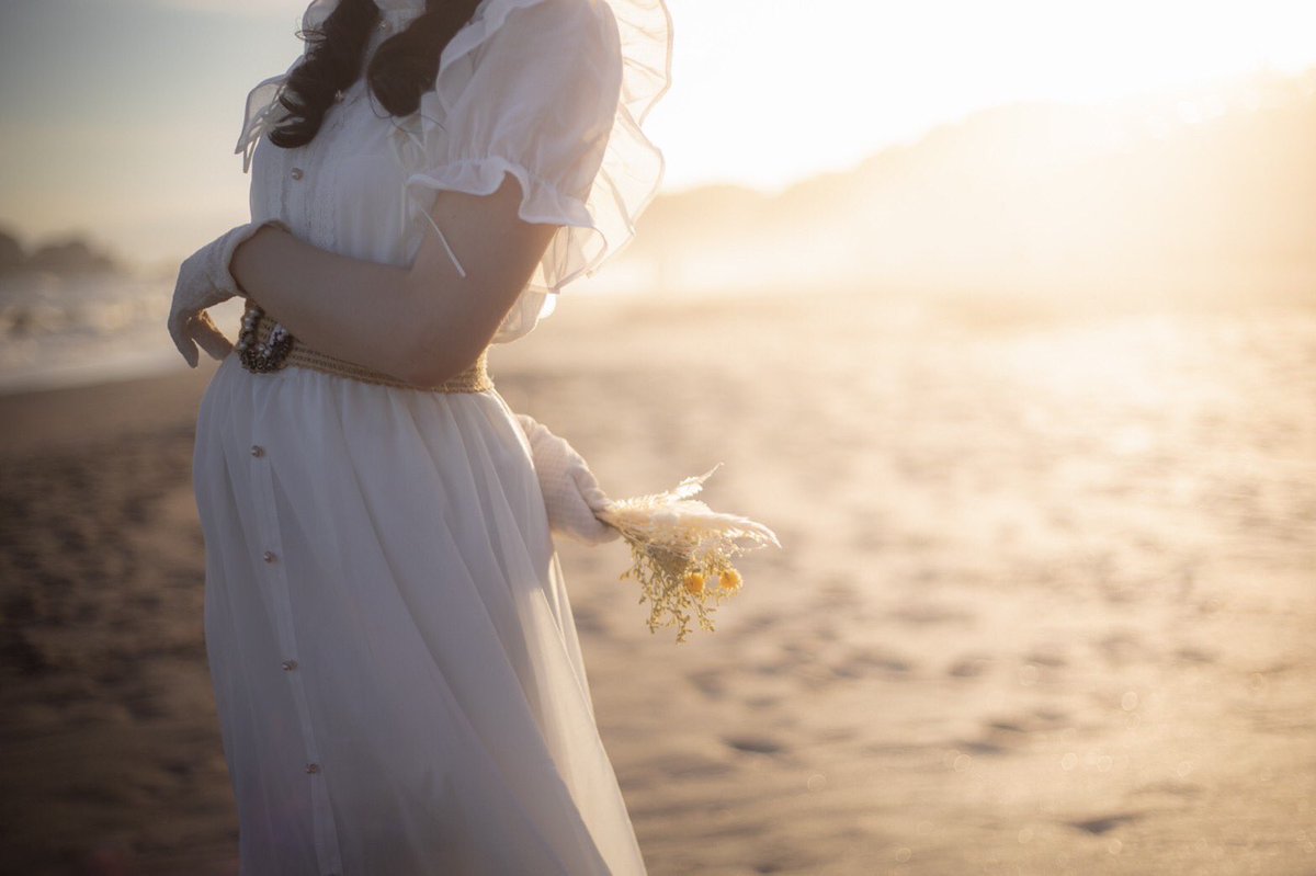 konpeachy's tweet photo. 夏の終わりに…
📷: @takeeeeeee3port
#ポートレート #写真好きな人と繋がりたい #海 #夕焼け #キリトリセカイ #portrait #portraitphotography #summer #photo #sunsett https://t.co/wxr9AW0MaI