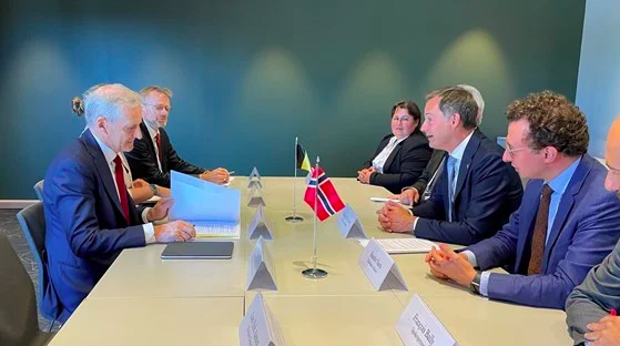 BP_Norwegen's tweet photo. Premierminister Jonas Gahr Støre und der belgische Premierminister Alexander De Croo vereinbarten für den Herbst die Aufnahme von Gesprächen zum Ex- und Import von Kohlendioxid.©Tone Hertzberg / Ministerpräsidentenamt

Stavanger, 29. August 2022.

https://t.co/s2YCx5UE9f https://t.co/BQr5QEREqm
