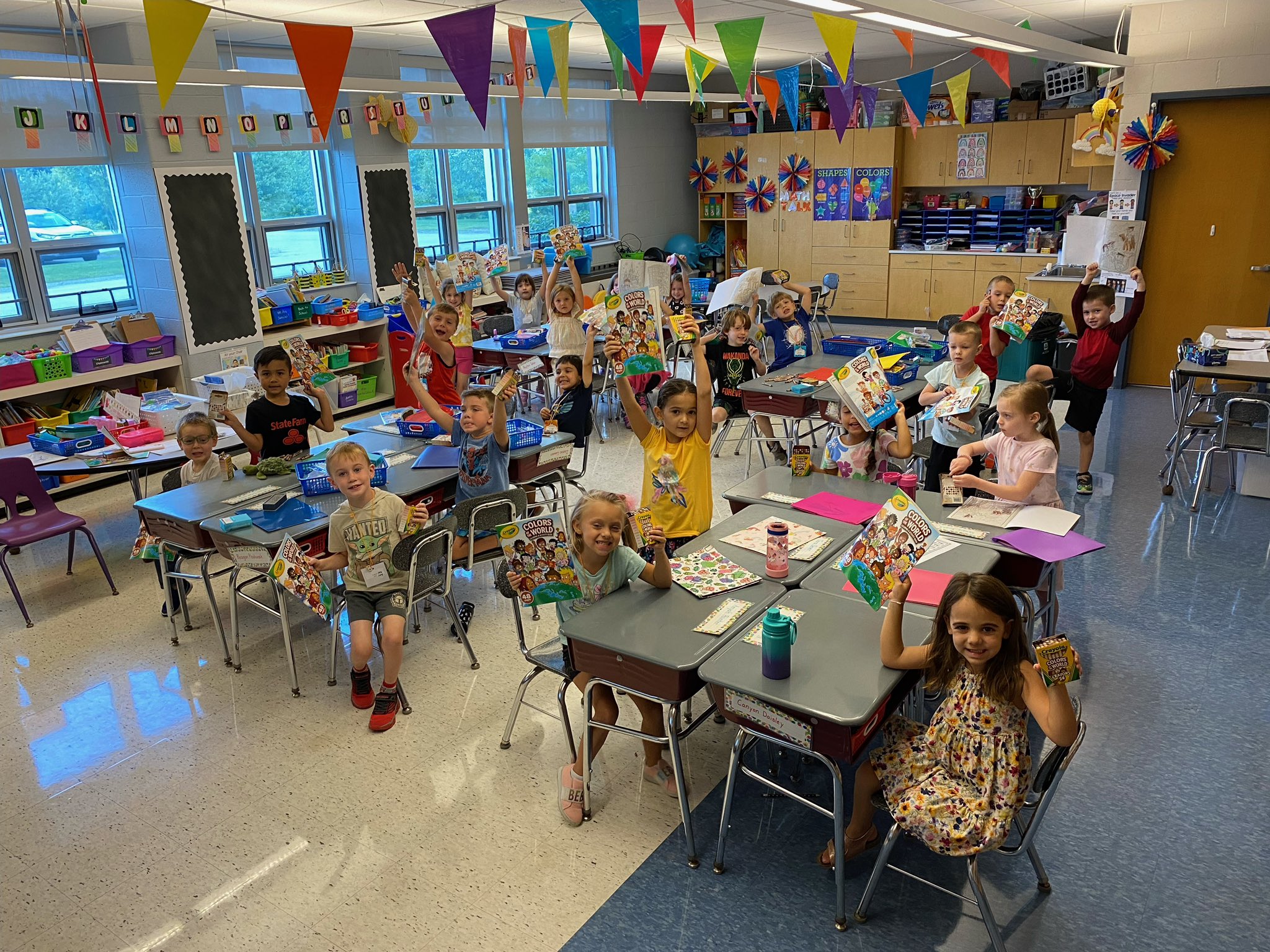 Plum Teachers on Twitter "Mrs. Miller’s class received a wonderful classroom donation! Each