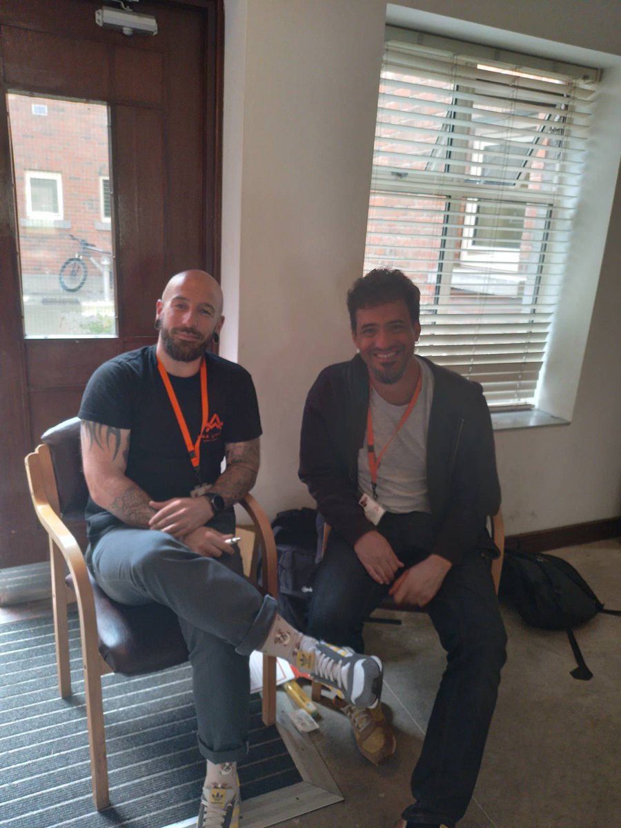 AnaLiffey tweet media