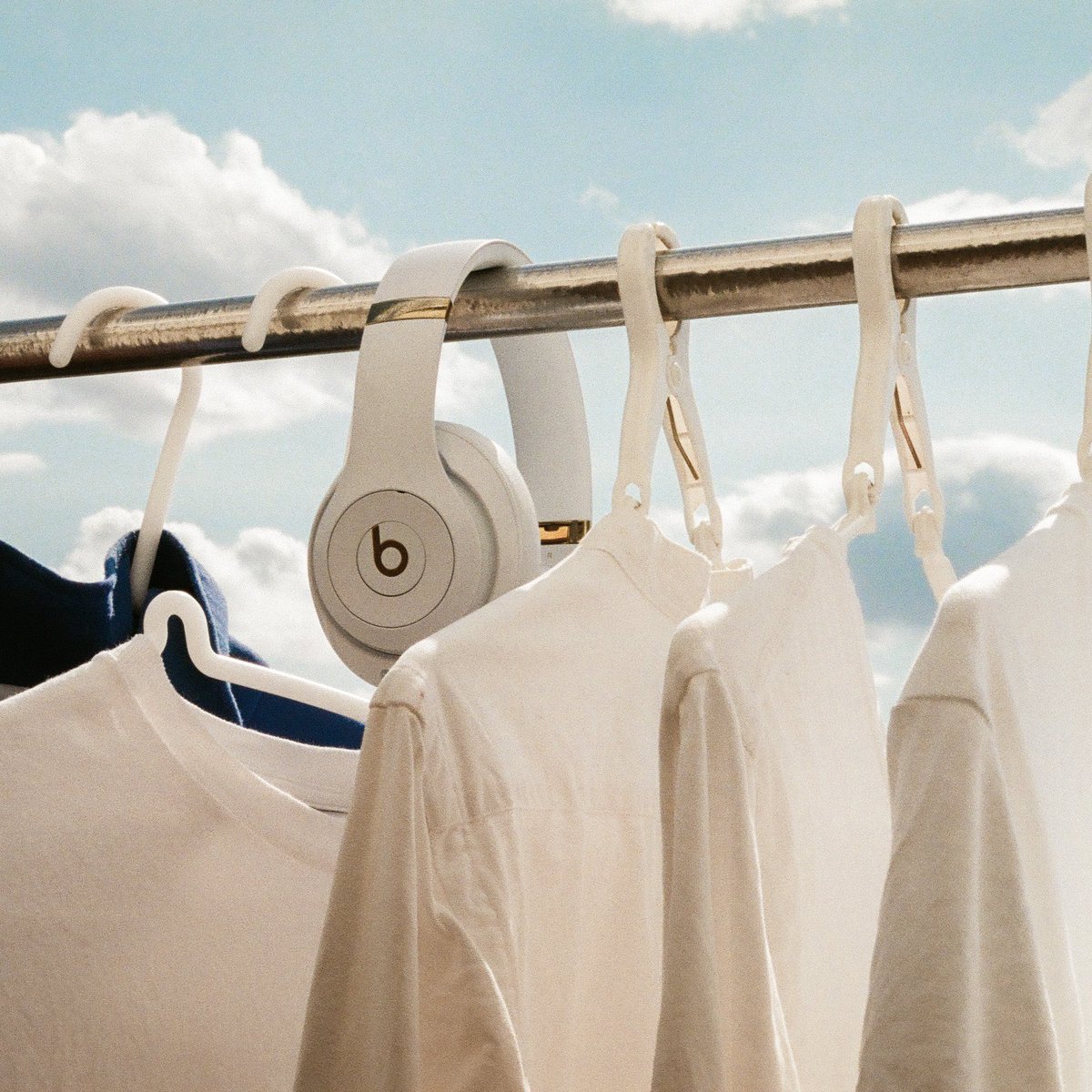 belleStoreInc's tweet photo. Outdoor Essentials with #iPhone13ProMax and Beats #Studio3Wireless — Shop in Lagos & Abuja Nigeria via https://t.co/QR2nra1nxG — #beatsbydre #beats #headphones #music #sport #workout #yoga #exercise #work #fashion #magazine #business #health #fitness #applemusic #applewatch https://t.co/vgmDgHtt5g