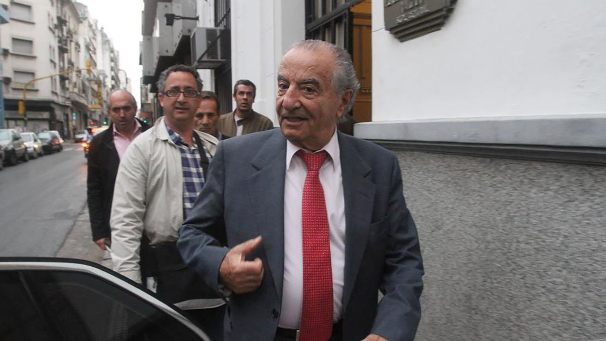 "Cavalieri hace años no está en contacto con los trabajadores. Es muy difícil que nos represente si no conoce nuestras necesidades".

📞 Nadia Maldonado (<a href="/nimaldonado85/">Nadia Maldonado</a>), candidata en el Sindicato de Comercio por la lista Granate Morada, en @NoblezaHormiga.