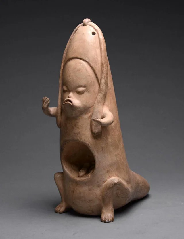 historydefined's tweet photo. Olmec terracotta sculpture, 900-500 BC, Xochipala, Mexico. https://t.co/dpBQfi7tw8