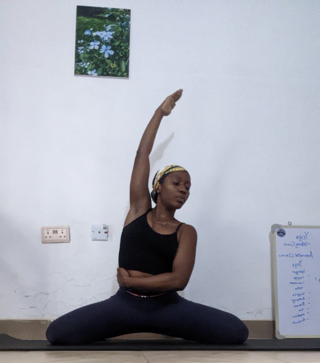 Bambam_Jas's tweet photo. Rise 🌞
Walk ✅
Stretch 🧘♀️
#morningwalk #FitnessMotivation #yoga #easyoga #stretches #RiseandStretch https://t.co/hrjRTWo5nK