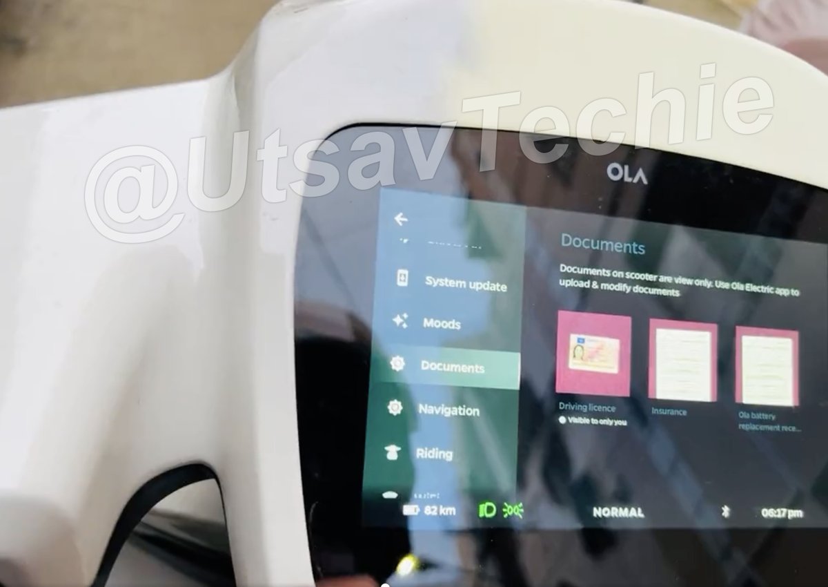 utsavtechie's tweet photo. The Very First Look at Move OS 3 running on OLA S1

Features: Moods (Different Themes 3 As of Now)
Store Documents
Auto brightness
Riding Features like Proximity, fall detection etc.

It is on OLA S1 it means S1 Pro &amp; S1 Both will get all these features in update this Diwali https://t.co/FeN6tadmBP