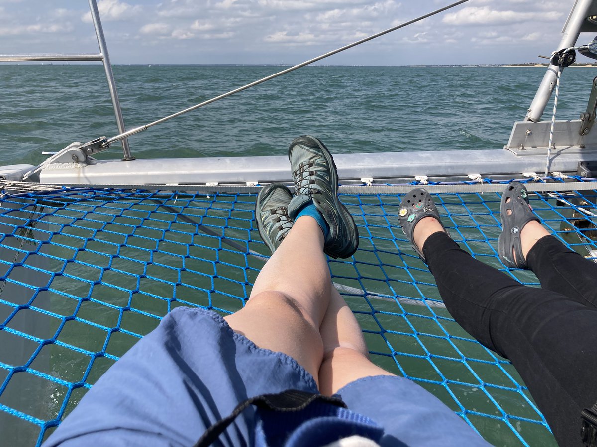 A truly special day for @AlabareUK young service users, thanks to @GwenniliSailing new experiences and being outdoors - “I’ve not felt peace like this for a long time” #wellbeing #outdoorwellbeing #getoutdoorsmore #youngpeople #youthwellbeing #sailing #mentalhealth