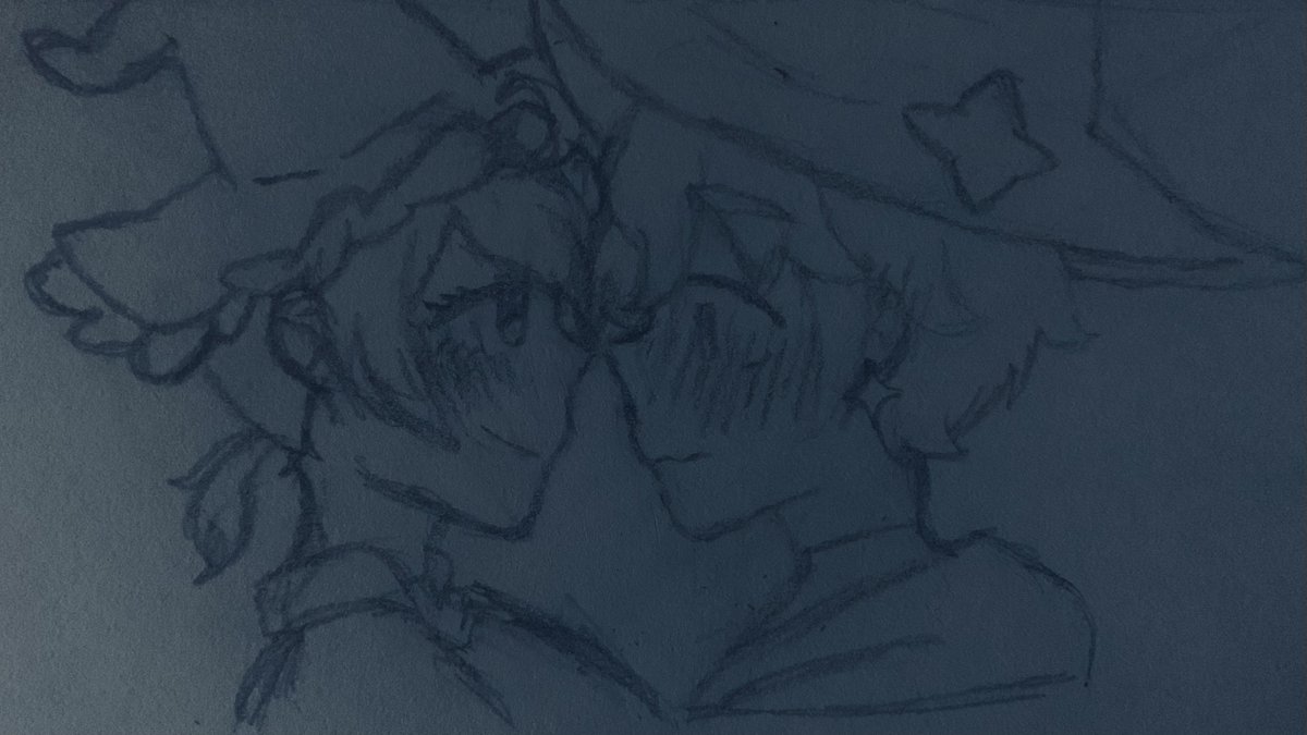 sweetbaroque's tweet photo. Redrew the part near their first kiss in "Starry Flowers" so... I hate how it turned out but it took me too long NOT to share (I could not draw the hand for the life of me) #starryflowers #nomnomnami #pastille #periwinkle #pastillexperiwinkle #perille https://t.co/S4pEElef4h