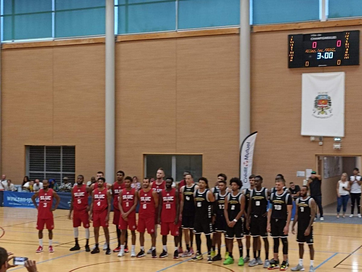 ValentinDETHOU's tweet photo. 🏀 Hier le Complexe Sportif de Bellefontaine accueillait 1 match de prépa' @SLUCbasketNancy vs Champagne Basket devant 350 supporters ! Le SLUC s'entraîne au CSB depuis 2021, 1 fierté pour Champigneulles, ville active et sportive ! Bravo @ASCBB_Frogz pour la belle organisation 👏 https://t.co/HiNoHaCEKU