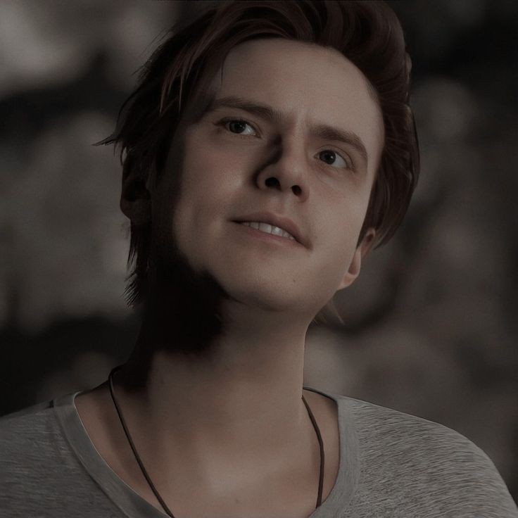 "If you're gonna come near me you're gonna need like, a really big fan, cause I'm so damn hot I heat up the area around me"