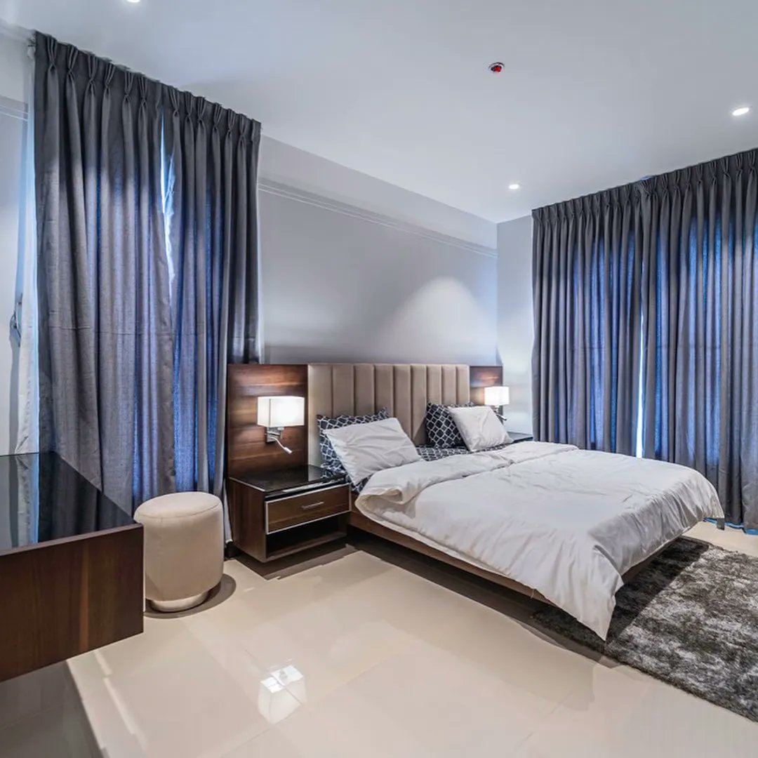 dreamwithadaku's tweet photo. 2 Bedroom Luxury Oceanfront Shortlet Apartment.
Location: Lekki Phase 1, Lagos.
-
Features:
•Swimming Pool
•Gym
•Tennis/Basketball court
•Snooker
-
For Inspection and Bookings
Call: 07053400029
-
#lekkishortlets #lekkihomes #shortletsinLagos #home #shortlethomes #shortlets https://t.co/tEtbBb0VS7