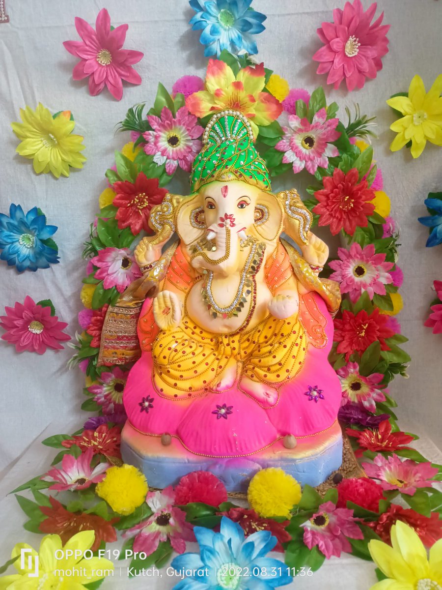 URamdasani's tweet photo. Ganpati Bappa Morya 🌺 https://t.co/anQ5YHMvem