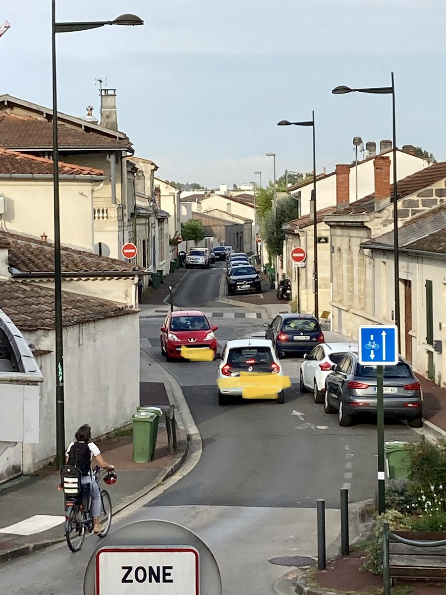 Capucine Gatuingt tweet media