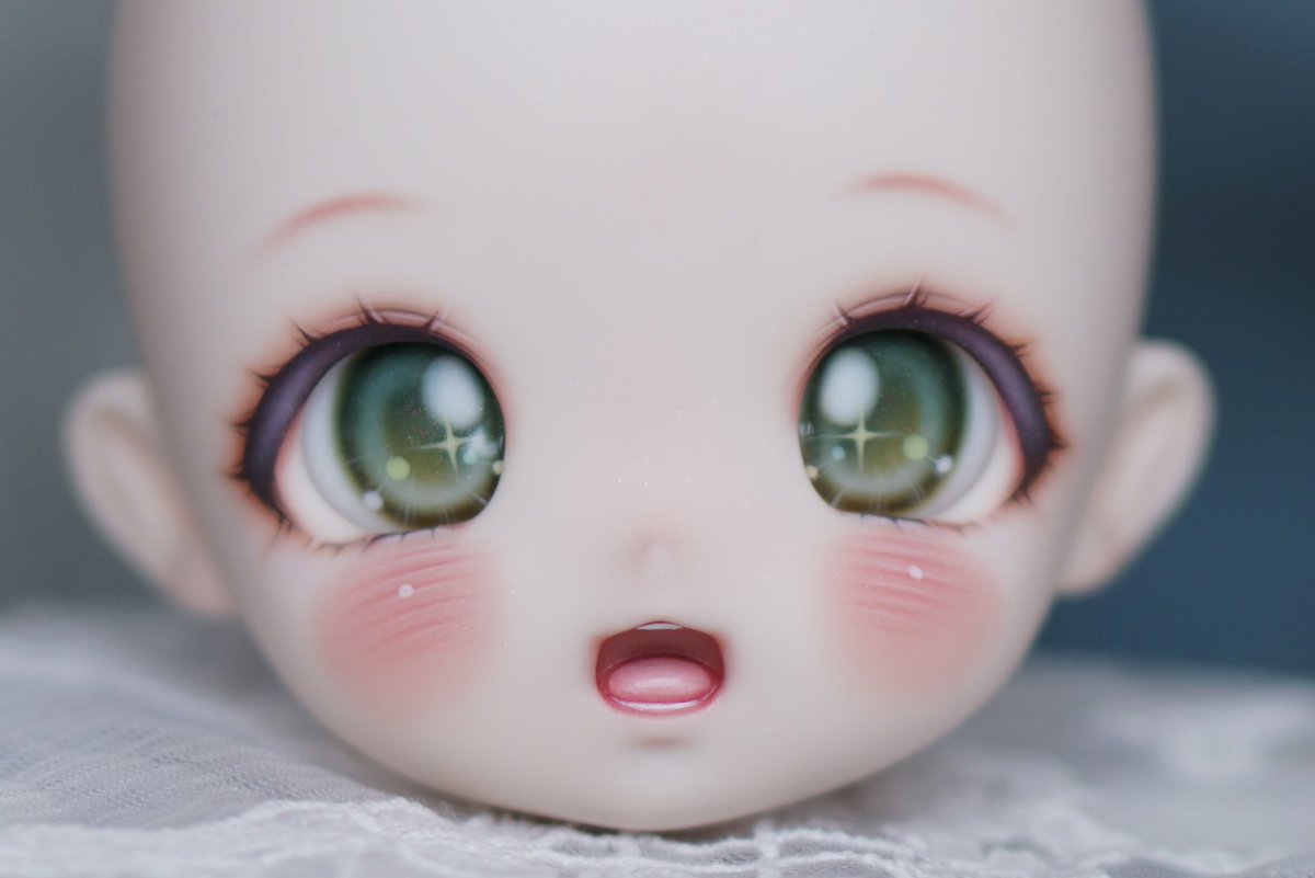 ttfaceup's tweet photo. #ttfaceup faceup and hand-painted eyes https://t.co/7S8q1db3qi