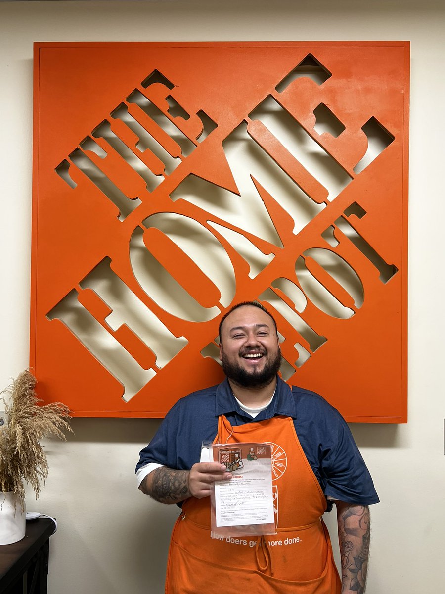 FernandoV_THD's tweet photo. Congratulations to our associate of the month Fernando Palencia, thank you for all your support and commitment, we couldn’t do it without you.#teamindio #pacsouth https://t.co/QHnH0jcDJI