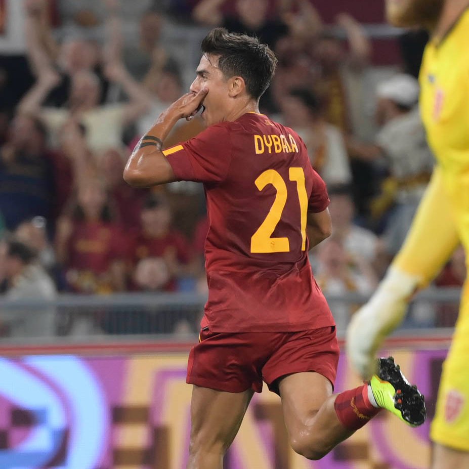 OfficialASRoma's tweet image. Buongiorno 💛❤️