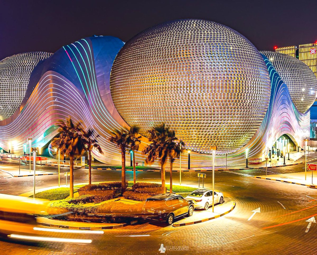 VisitKuwait's tweet photo. قريبا افتتاح ديزني ستور Disney Store 

•📍الافنيوز المرحلة الرابعة مقابل ستاربكس https://t.co/vwEXFopaWN