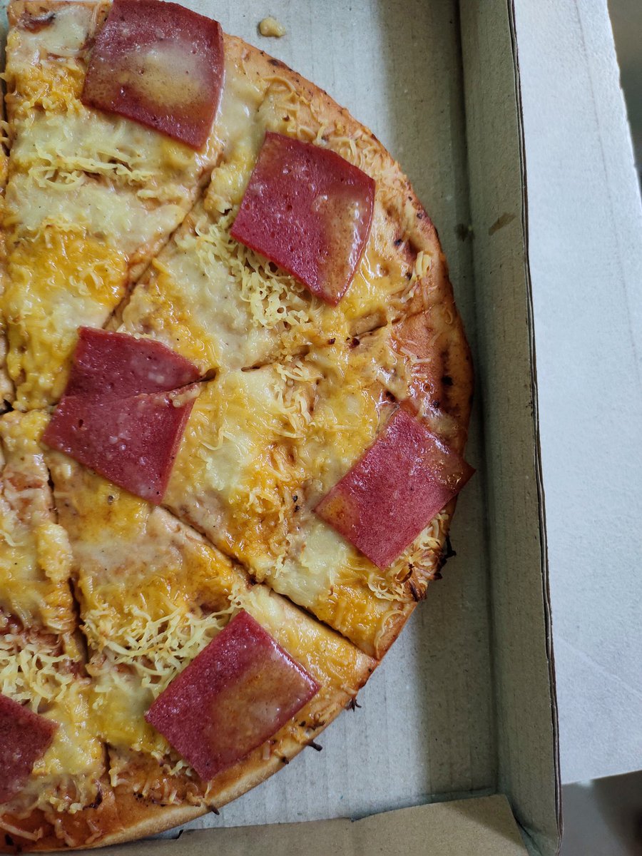shxwity_ken's tweet photo. online class na may onting pagkain forda patay gutom ang mga ferson @cortez1riza @pascualmischaa @Urgrl_cristine @spicy_piscesss #eatallyoucan #pushf2f https://t.co/MeteP83Y7V