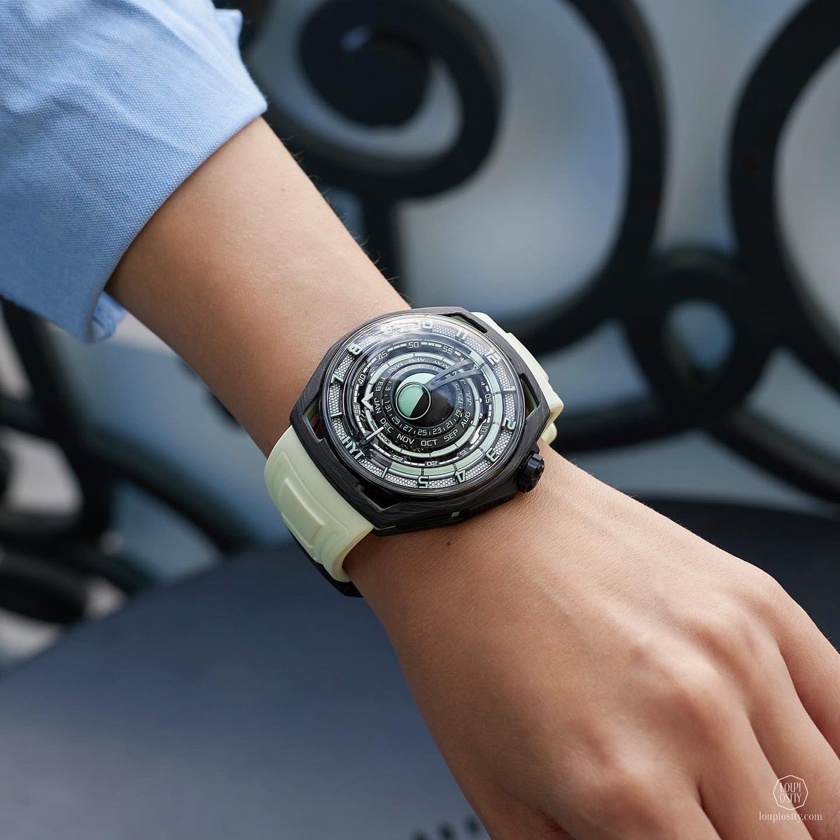 Loupiosity's tweet photo. The Moon Runner White Neon limited edition of 10 - celebrates the 10 years of @HYTWatches #hytwatches #hytmoonrunner #GenevaWatchDays2022 #GenevaWatchDays https://t.co/wShPELCXSU