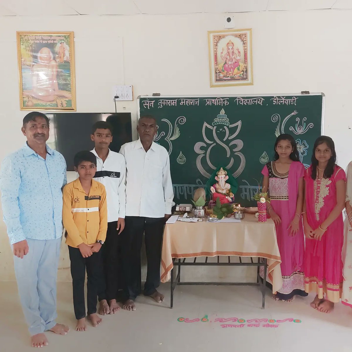 stmpv_'s tweet photo. मंगलमुर्ती मोरया! गणरायाचे आगमन!
#GanpatiBappaMorya ✨
#GaneshChaturthi #STMPV #AStepTowardsBrightFuture https://t.co/5EkhBRowWl