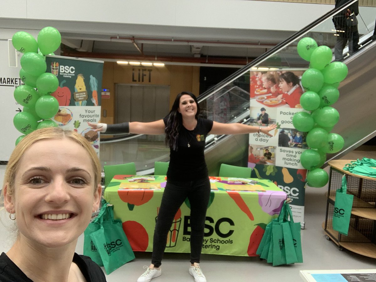 BarnsleySC's tweet image. Come and see us at Barnsley Markets today to chat about all things school meals, including how you can register for free school meals!