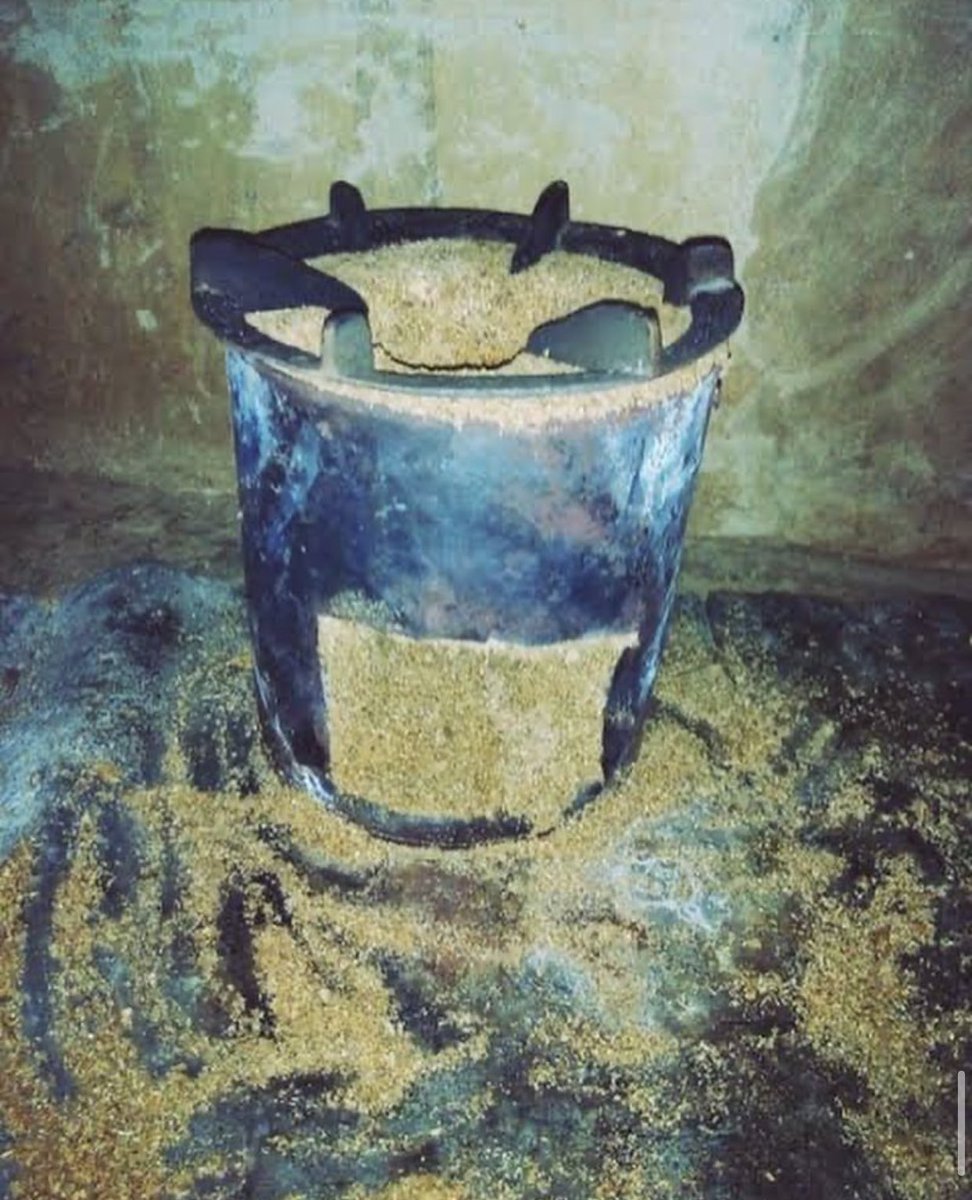 africancomunity's tweet photo. The Abacha stove
#memories #JUNGKOOKDAY #USOpen #ThrowbackThursday #sadmemory #cobrareview https://t.co/ByBQE7ysv8