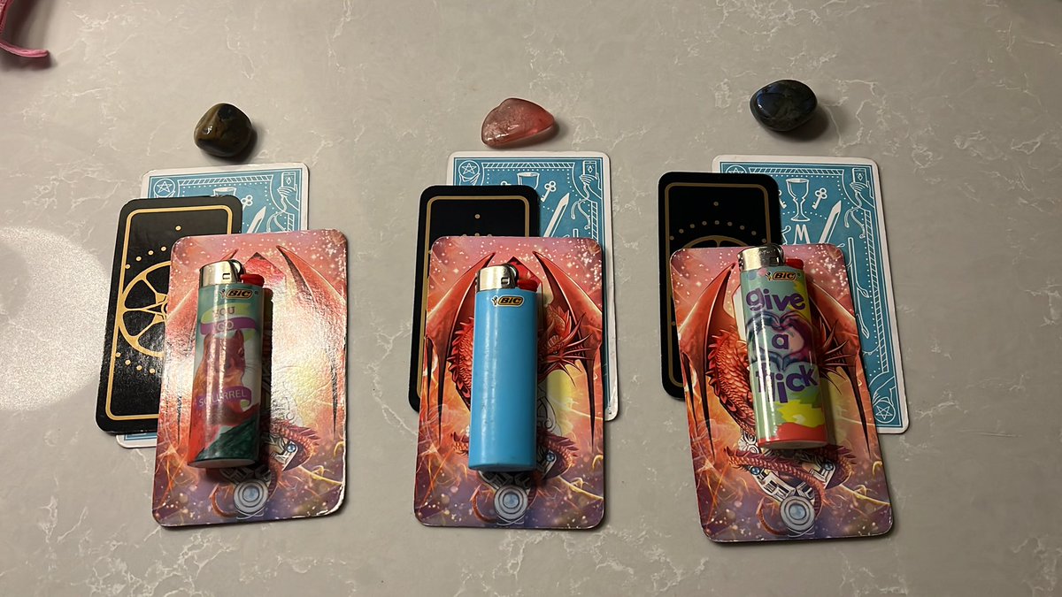 SatinVoici's tweet photo. #PickAReading
Check out this fun #InteractiveTarotReading where you pick your own short #TarotReading

#RT #Like #Follow #FunTings #Tarot #IntuitiveReading #ReTweet #Mention

DM for:
#PersonalReading - 1st one free 
#BirthCharts
#NumerologyChart 
#EnergyRead

Tip Jar: $SatinLife https://t.co/AJhsQR5aCM