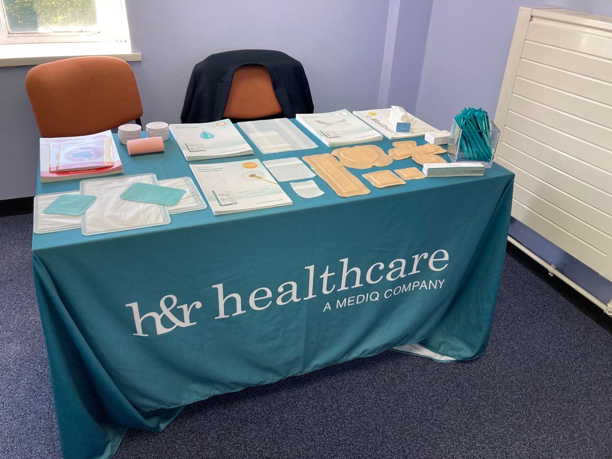 MediqUK's tweet image. All good to go for day 3 of the new NHS Greater Glasgow &amp;amp; Clyde Joint Formulary Roadshow at The Lecture Theatre, Inverclyde Royal Hospital.

#kliniderm #superabsorbent #foamsilicone #woundcare #scotland #nhs