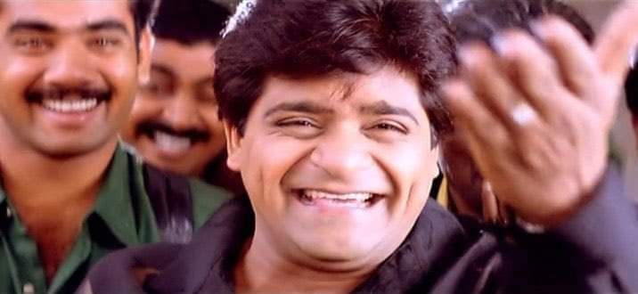 PG_4005's tweet image. Massive Crowd gathering at so called Fort Sandhya 🙏🙏

Janalu tappipotharu emo Jagratha roi