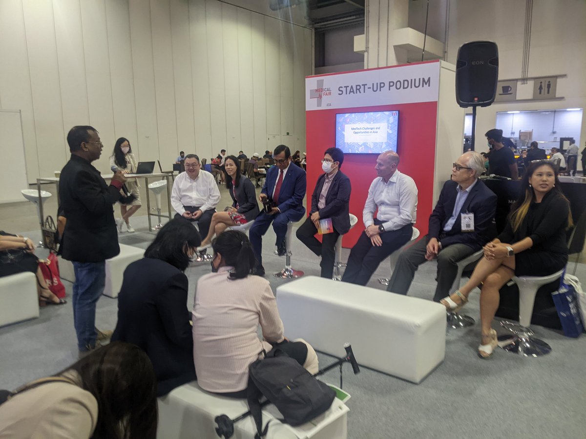 LeaLeadias's tweet photo. MedTech Challenges and Opportunities in Asia, Future of Knowledge Sharing and Women's Leadership - finishing an incredible day 1 with superb speakers! 

@Vibazone @MEDICATradeFair https://t.co/cgplHmIOyi