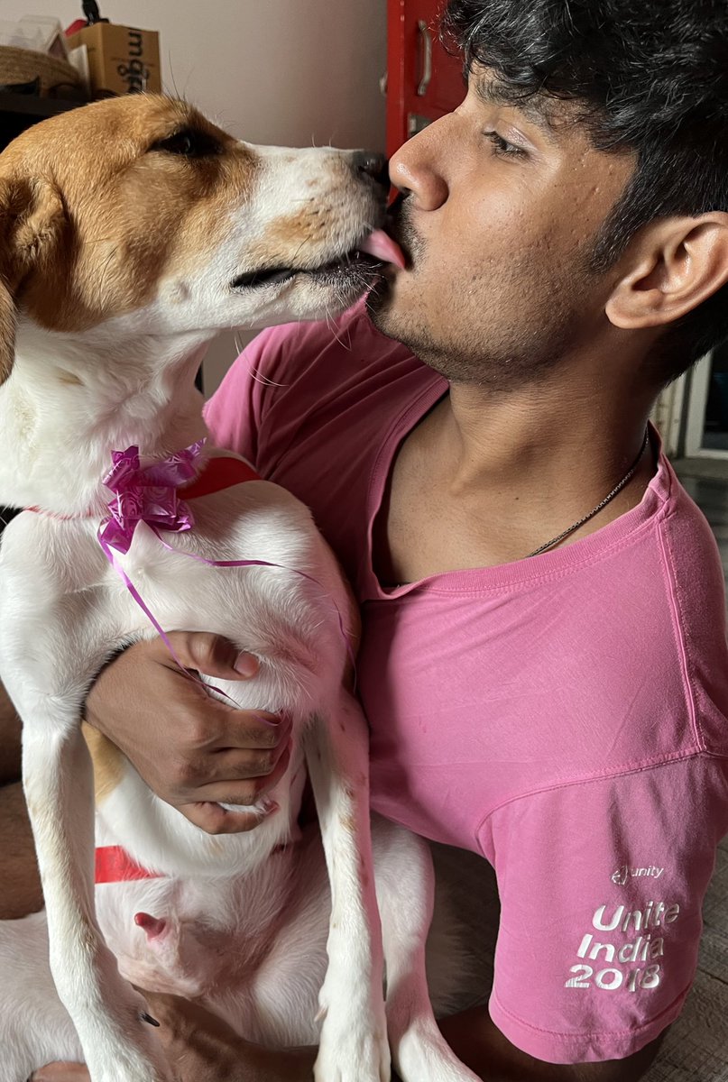 apawfive's tweet photo. #apawfive boys!

Our youngest - Blaze. 🥰

#dogfather #dogparent #indiedog #adoptdontshop #DogLover #dogsoftwitter 

https://t.co/YOM0JdrdhS https://t.co/CwE788vTgF