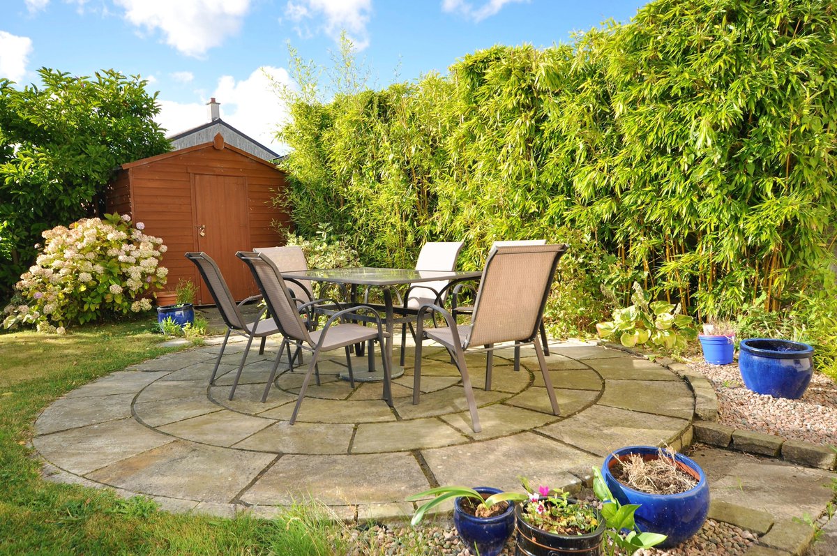 NEW TO THE MARKET a very attractive 3 bed house in Riverview, Slane, Co Meath asking €315,000 townshends.ie/residential/br…