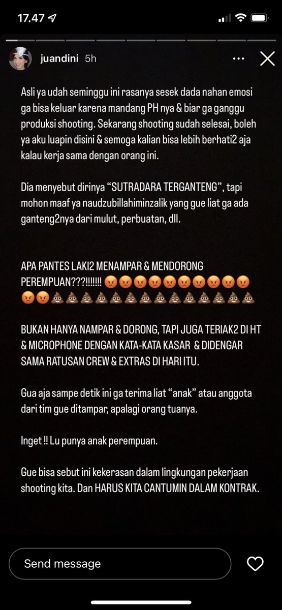 goenrock's tweet photo. Waduh.. Segalak-galaknya jadi sutradara, mbok ya jangan sampai ringan tangan kaya gini dong. Masa sampai gampar crew. https://t.co/bRtZNDG0kl
