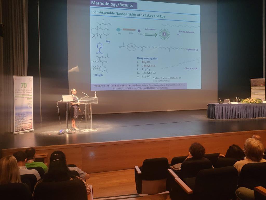 CBIOS_'s tweet photo. Congratulations @Gently2016 for your presentation on #GAcongress2022 Greece from your best PhD thesis in the field of Pharmacognosy (Pharmaceutical Biology) and Analytical Phytochemistry supervised by @PhytoChemLab  @ULusofona and co-supervised by Ana Díaz @UAHes https://t.co/5JGFN5ICg5