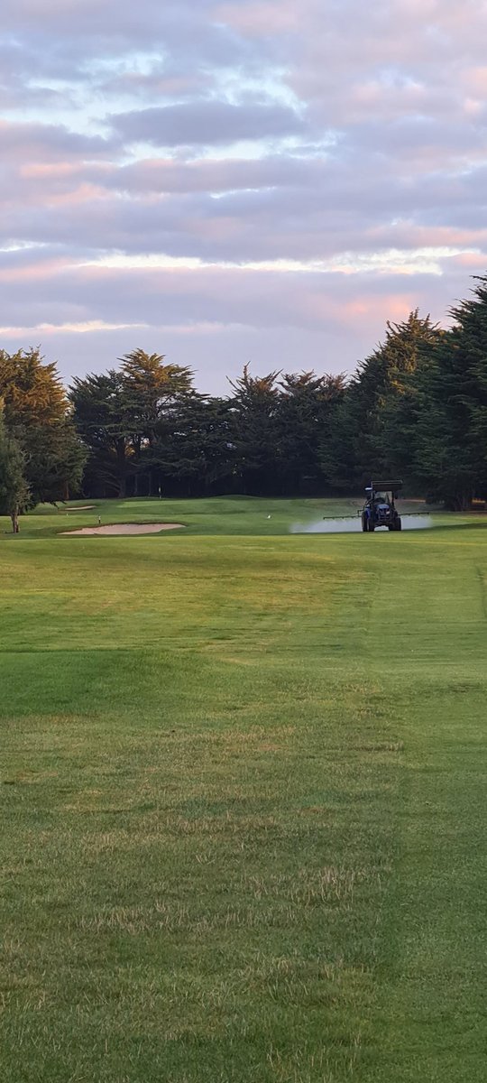 Perfect conditions here <a href="/dundalkgolfclub/">Dundalk Golf Club</a> this morning for Michael to get an app of chelated iron,urea,wetting agent and growth regulator out on all fairways,approaches and tees ahead of a packed timesheet for our Weds Open Singles 🏌‍♂️🏌‍♀️ #AlwaysImproving