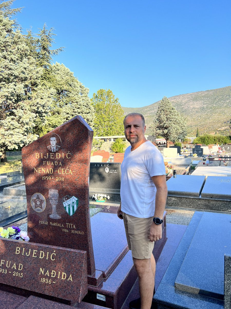 Ne Maradona Ne Gullit Ne Stojkovic en büyük NEJAT BİYEDİÇ İMPARATOR İMPARATOR Sensiz olmaz BURSASPOR 🙏🏼🙏🏼 <a href="/adnanornek16/">Adnan Örnek</a> kaptan yol tarifi için teşekkürler 🙏🏼